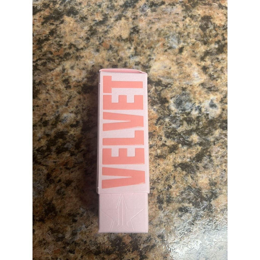 Jeffree Star Velvet Trap Lipstick Easter Sunday Yellow New - Picture 6 of 7